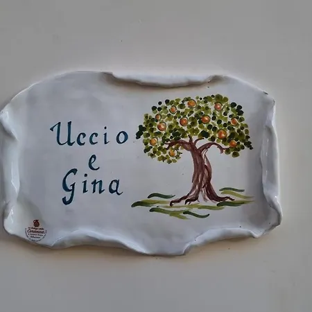 Uccio E Gina Soleto