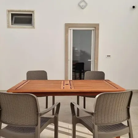 Gæstehus Uccio E Gina 3*