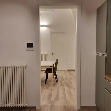 Uccio E Gina Gæstehus