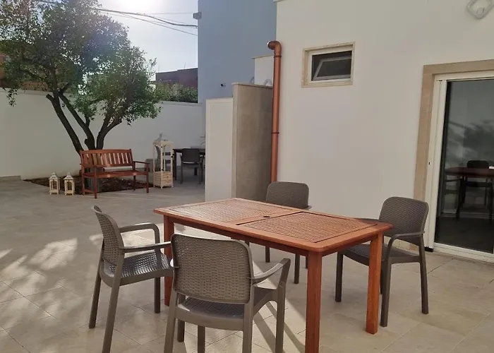 Uccio E Gina Guest house